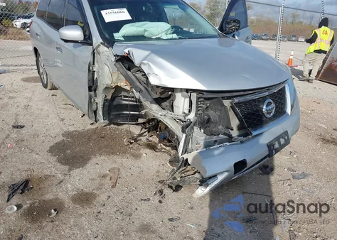 2015 Nissan Pathfinder Sl z USA, uszkodzony, nr VIN 5N1AR2MM2FC614943